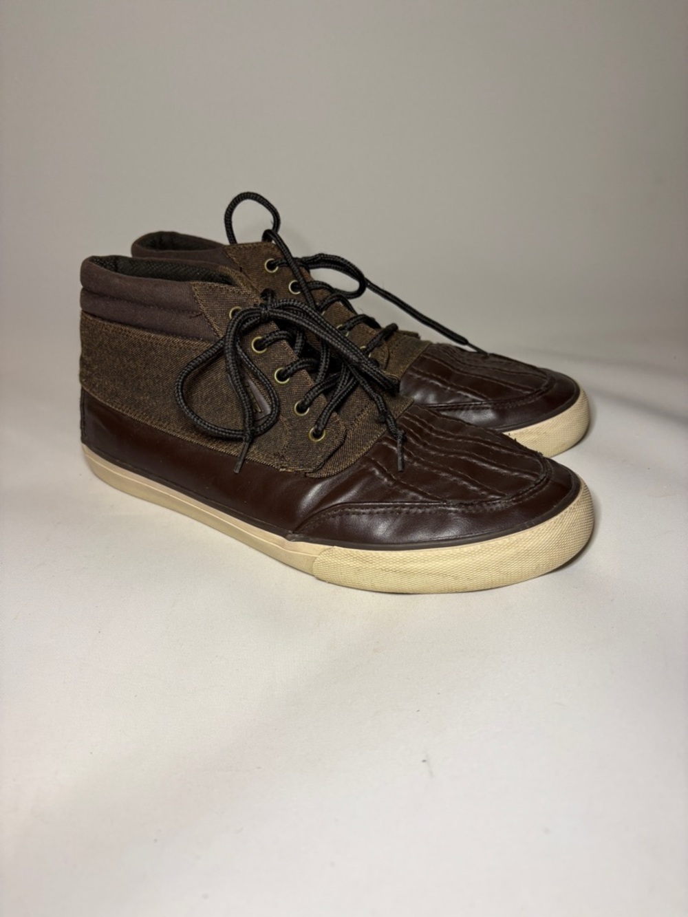 Lugz Men's Boomer Duck Toe & Brown‎ Canvas Sneakers Size 9.5